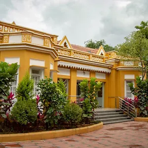  Hostel Roambay